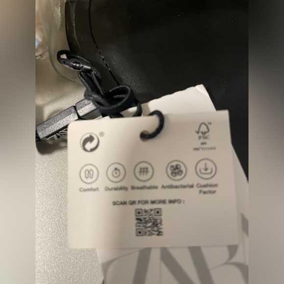 NWT Zara Pearl Slides Sandals - Picture 5 of 6